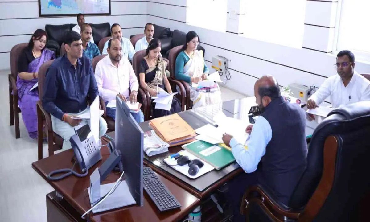 Koderma News: बाल विवाह मुक्त भारत अभियान को लेकर जागरूकता बढ़ाने का निर्देश