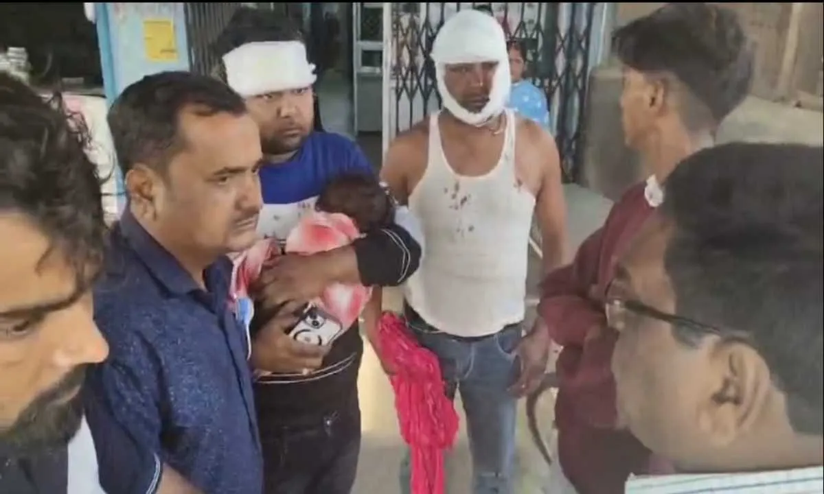 कोडरमा में दर्दनाक हादसा: एंबुलेंस दुर्घटना में मासूम की मौत