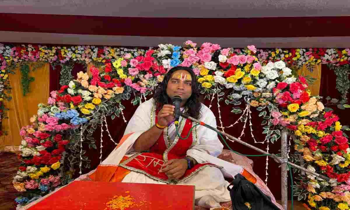 Dumka News : 151 कन्याओं के साथ निकली शोभायात्रा, भक्तिमय हुआ माहौल