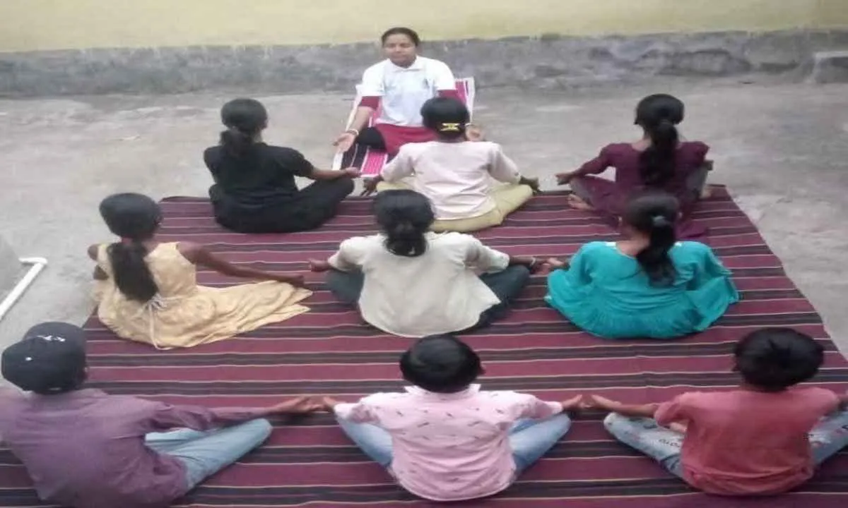 Pakur News: आयुष विभाग का विशेष योग प्रशिक्षण अभियान