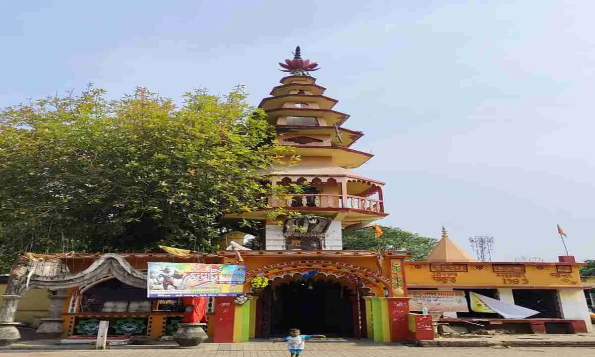 Pakur News: धूमधाम से रेलवे स्टेशन महावीर मंदिर में मनाया जाएगा हनुमान जन्मोत्सव 