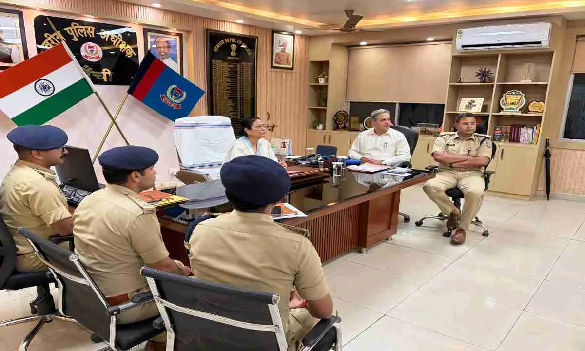 रामनवमी को लेकर रांची में हाई अलर्ट, डीजीपी ने लिया सुरक्षा का ब्रीफिंग