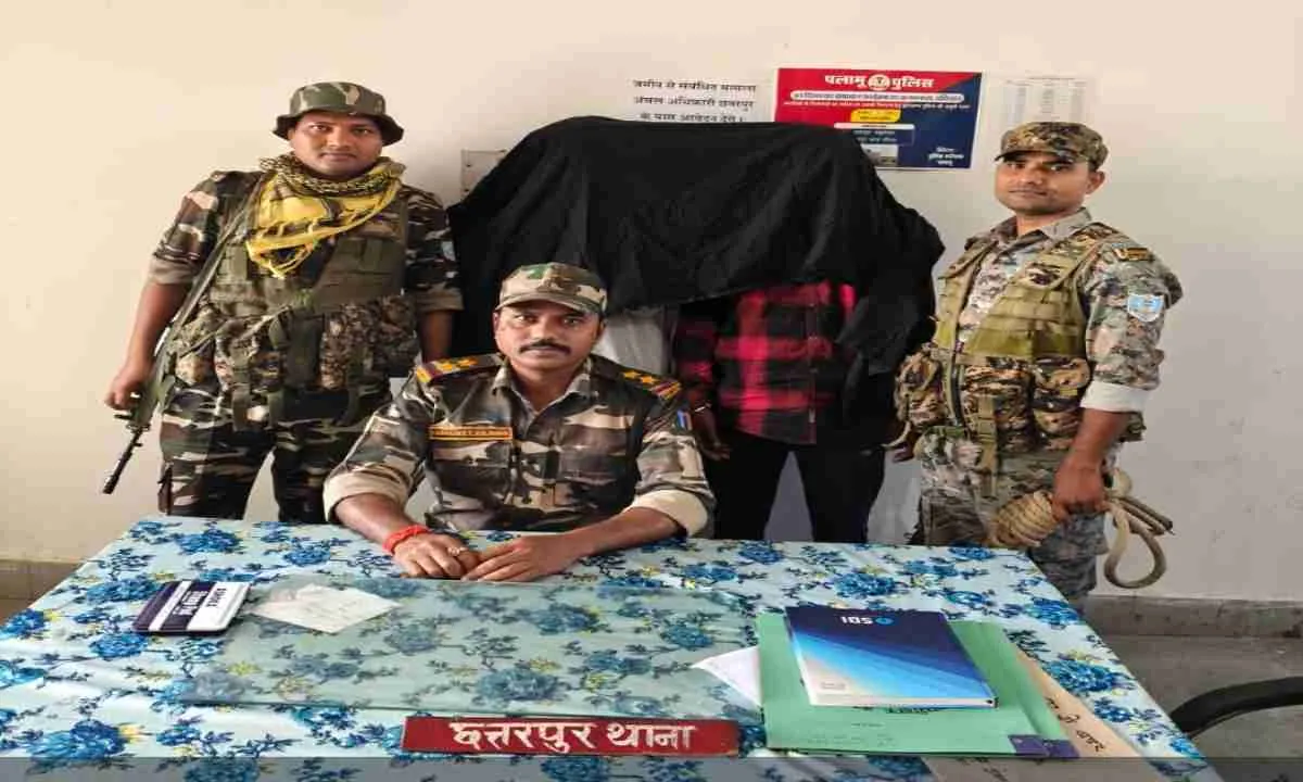 Palamu News: मारपीट के दो आरोपी गिरफ्तार, भेजे गए न्यायिक हिरासत 