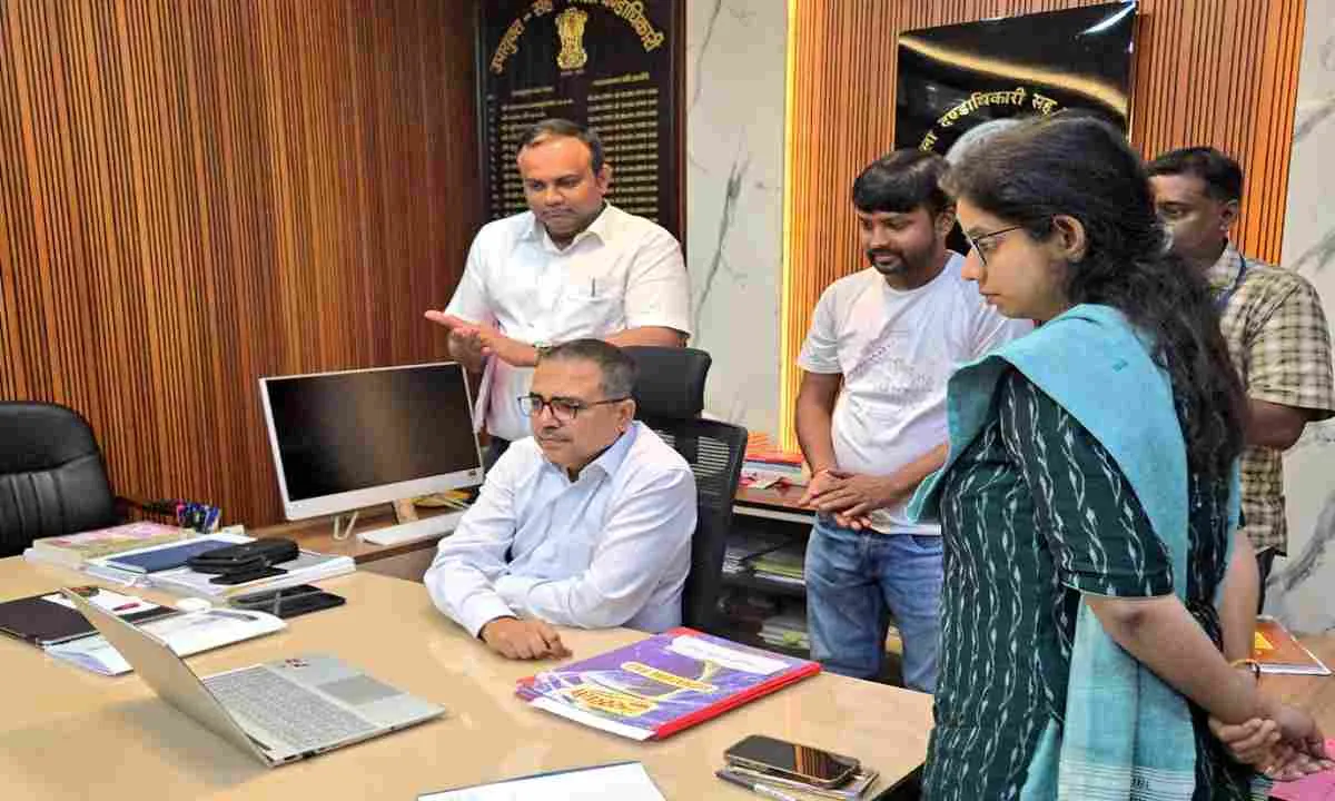 Bokaro News: डीसी ने बटन क्लिक कर आरटीई नामांकन पोर्टल का किया शुभारंभ