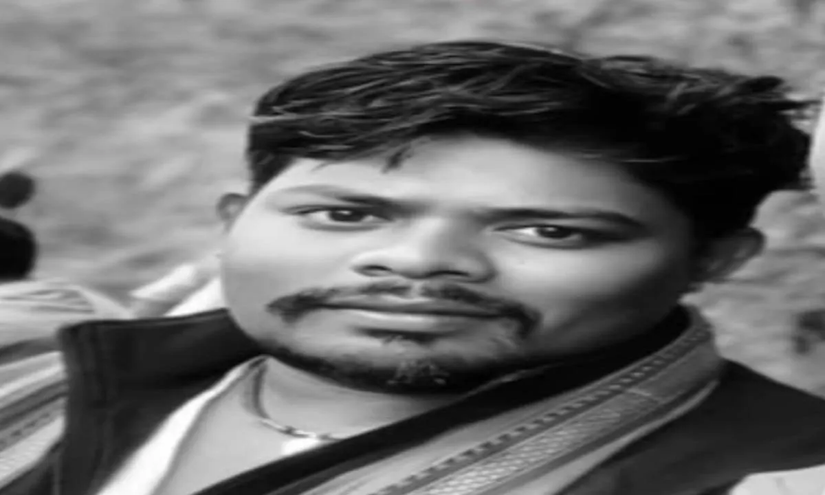 Koderma News: सड़क हादसे में युवक की मौत, शादी की खुशियां मातम में बदली