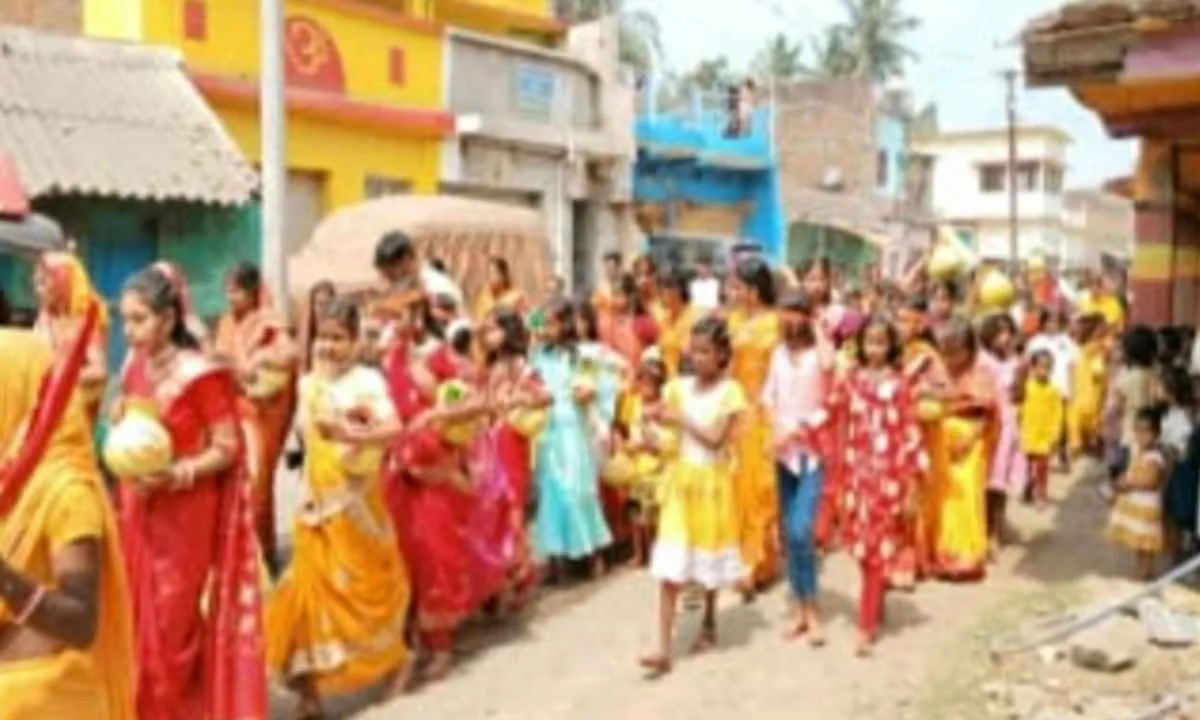 कोटालपोखर में भव्य कलश यात्रा का आयोजन, आस्था व सामाजिक एकता की मिसाल