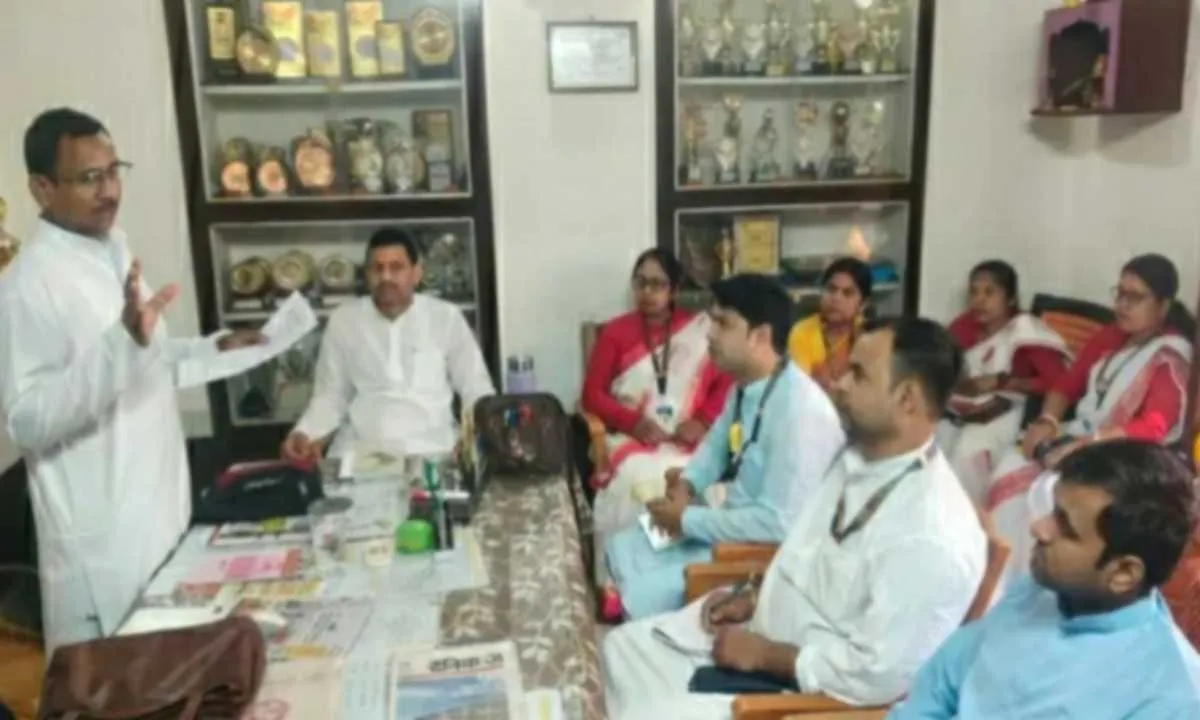 Sahebganj News: विद्या भारती विद्यालय में त्रिदिवसीय आचार्य कार्यशाला का शुभारंभ