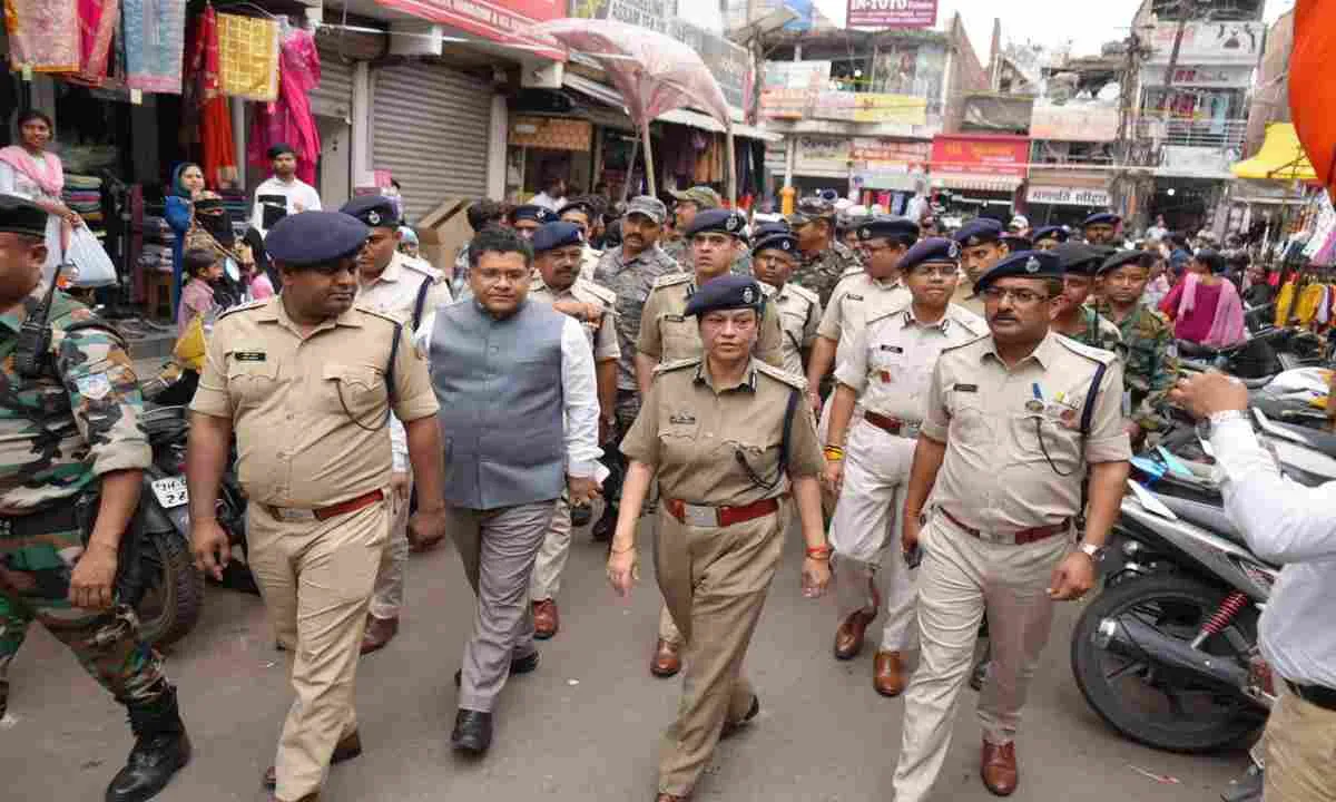 Hazaribagh News: ईद, सरहुल एवं रामनवमी पर्व के मद्देनजर प्रशासन पूरी तरह सतर्क