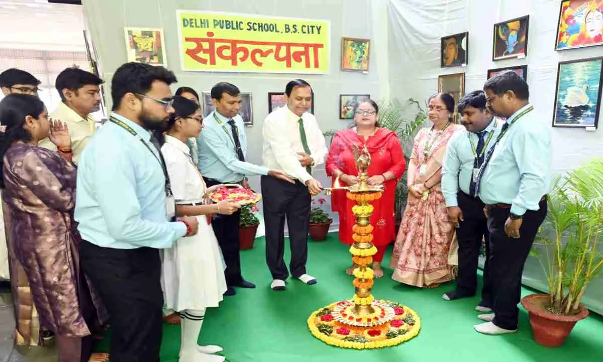 Bokaro News: DPS में धरातल पर उतरी बच्चों की 'संकल्पना', आकर्षक कला-प्रदर्शनी ने किया मंत्रमुग्ध