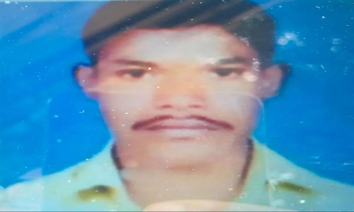 Chaibasa News: युवक ने फंदे से की खुदकुशी, जांच में जुटी पुलिस