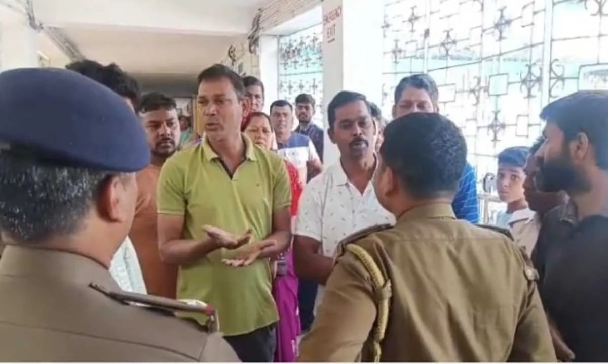 रेलवे अस्पताल में महिला की मौत पर हंगामा, परिजनों ने लगाया लापरवाही का आरोप