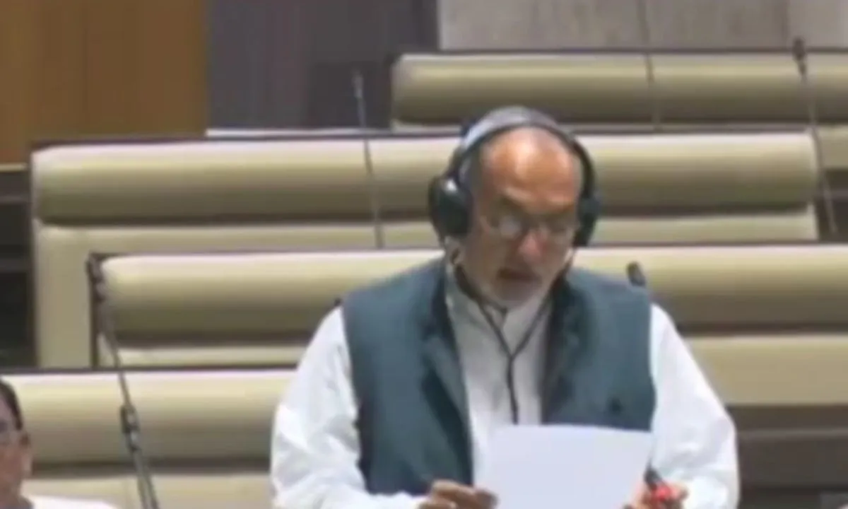 Koderma News: अधूरा पड़ा स्टेडियम निर्माण का मामला विधानसभा में उठा