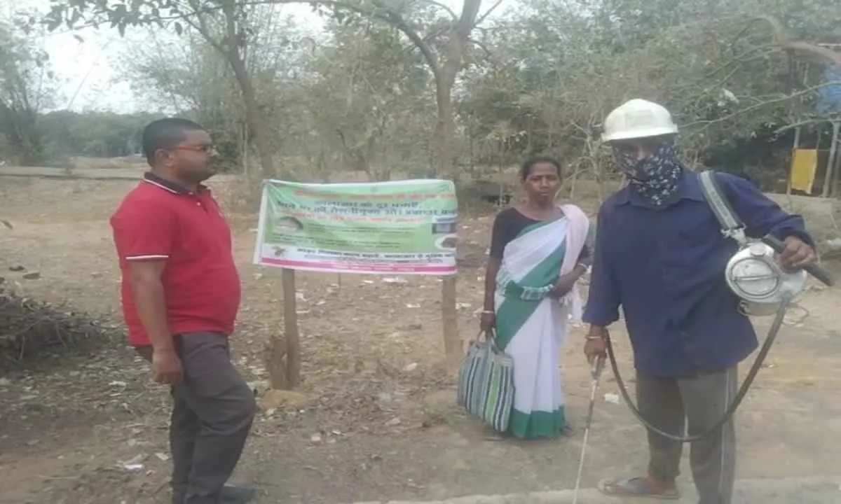 Pakur News: कालाजार से बचाव को लेकर छिड़काव अभियान