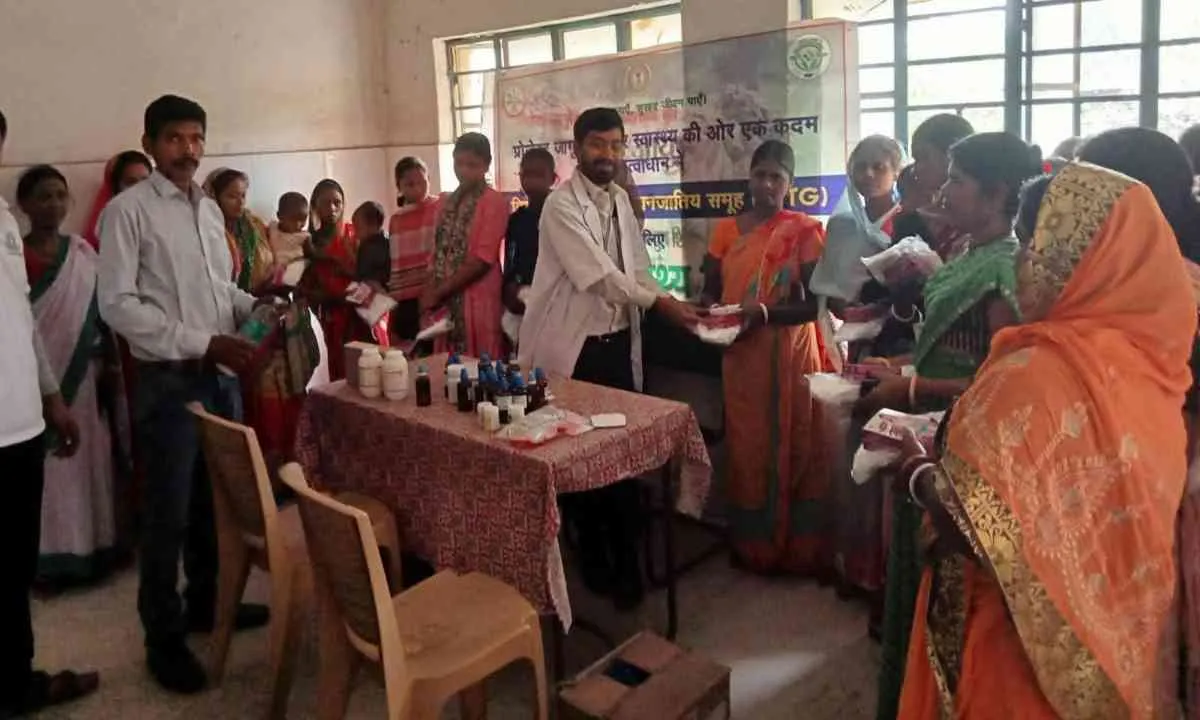 Pakur News: महिलाओं और किशोरियों में स्वास्थ्य जागरूकता बढ़ाने की पहल
