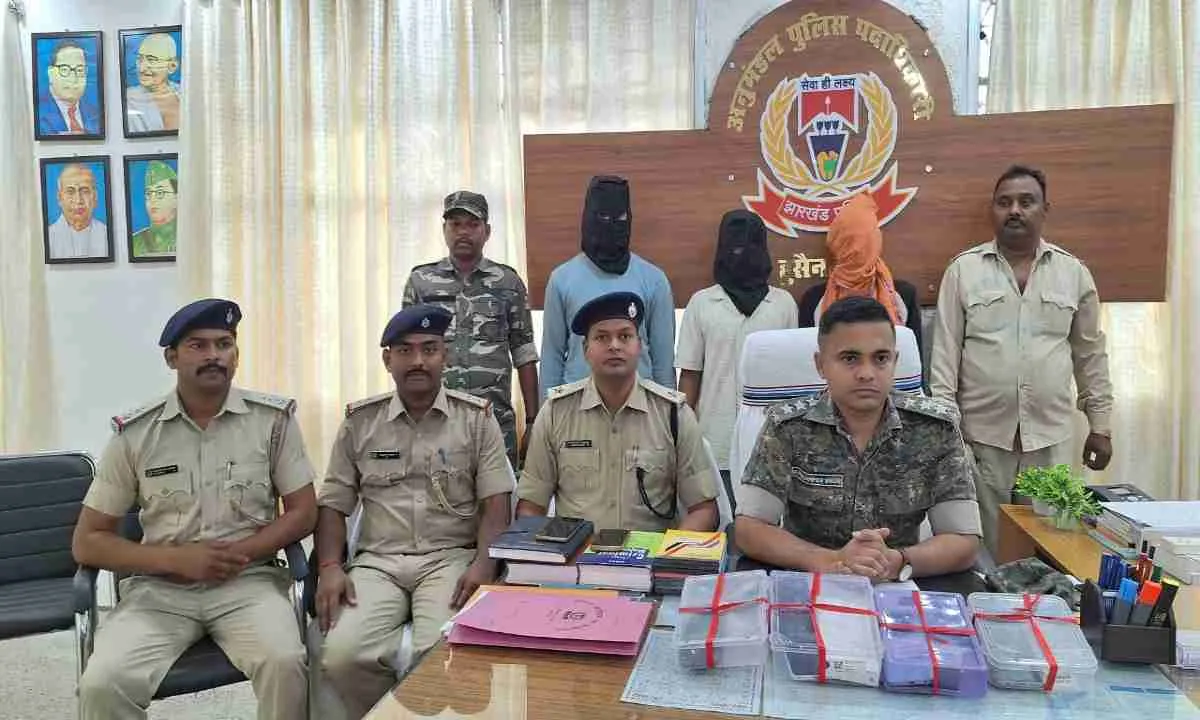 Palamu News: मार्बल कारोबारी से रंगदारी मांगने वाले गिरोह का खुलासा, मास्टरमाइंड समेत 3 गिरफ्तार