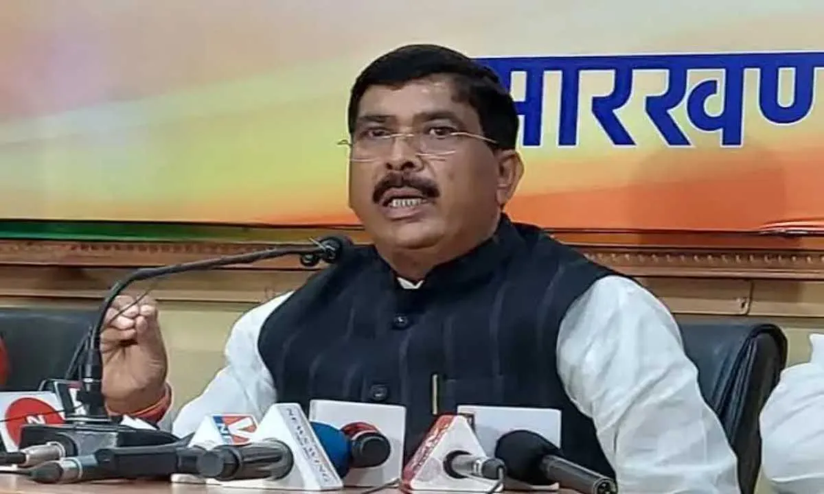 आदित्य साहू का तीखा हमला: रजरप्पा में श्रद्धालुओं पर लाठीचार्ज को बताया 'बर्बर'