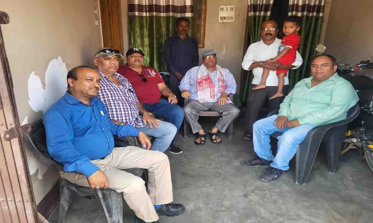 Ramgarh News: ईदपारा में कायस्थ महासभा की बड़ी बैठक, संगठन विस्तार पर जोर