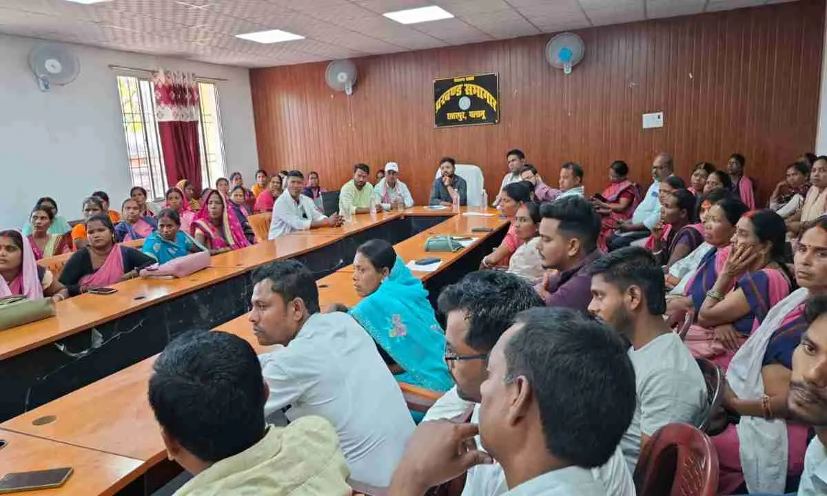 Palamu News: पेंशन योजनाओं में आएगी पारदर्शिता, सामाजिक अंकेक्षण के लिए कार्यशाला आयोजित