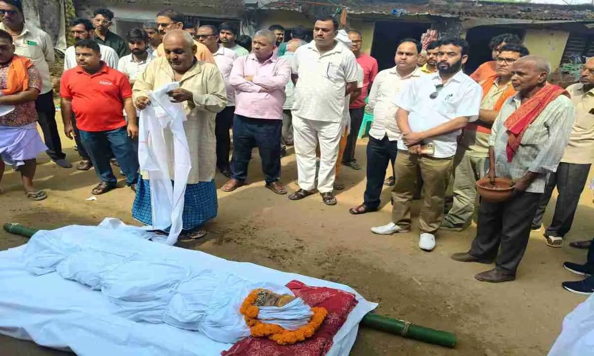 Palamu News: मानस मर्मज्ञ सुरेश पाठक का निधन, क्षेत्र में शोक की लहर