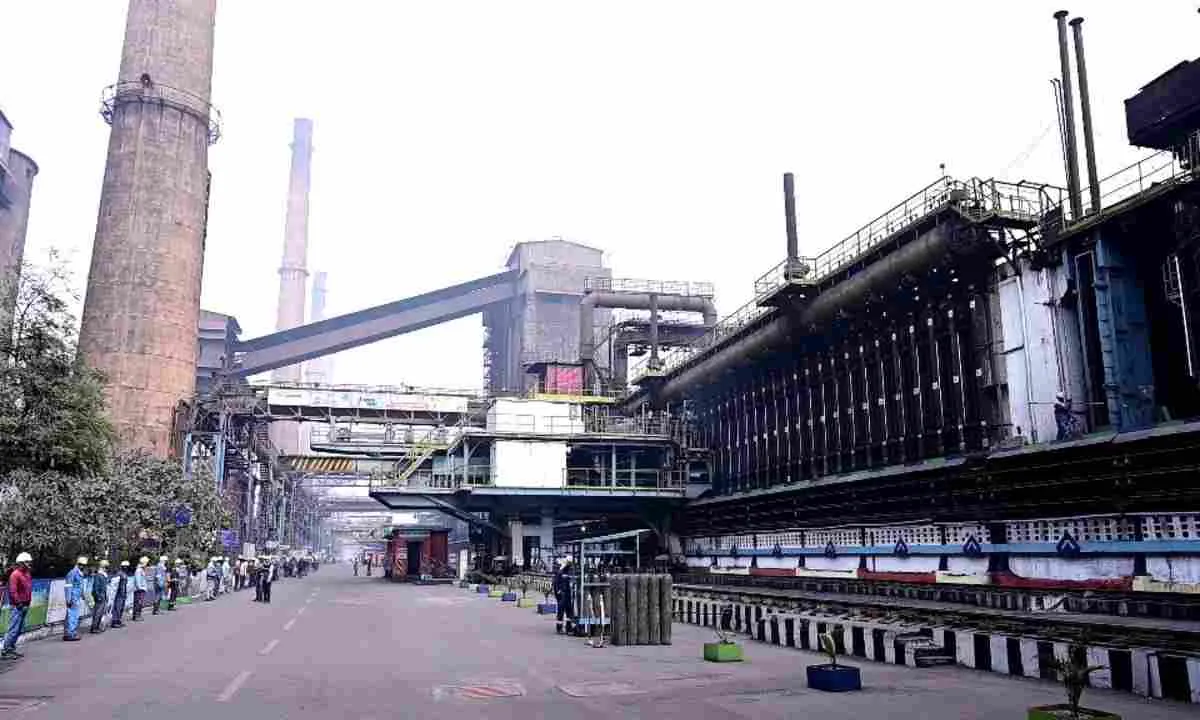Bokaro News: स्टील प्लांट का नया शिखर: SMS-II विभाग ने मार्च में 3.45 लाख टन उत्पादन का तोड़ा रिकॉर्ड