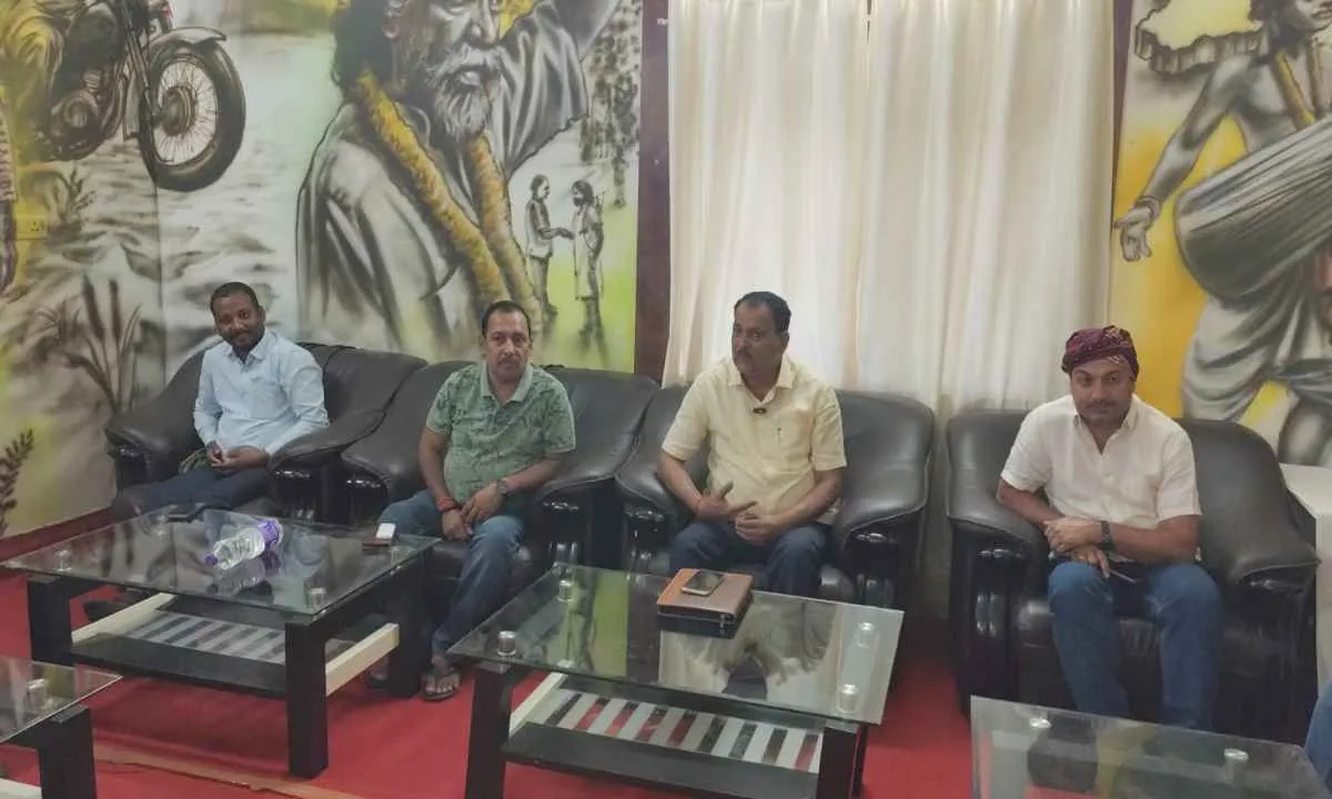 Sahebganj News: भाजपा केवल जाति-धर्म की लड़ाई और विकास विहीन राजनीति कर रहा: अरुण सिंह