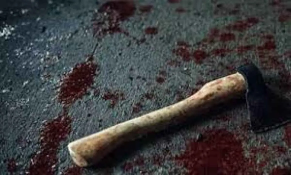 Palamu News: भरोसे का खून! अपने ही घर में हुआ दिल दहला देने वाला कांड, सगे भाई की कुल्हाड़ी से हत्या