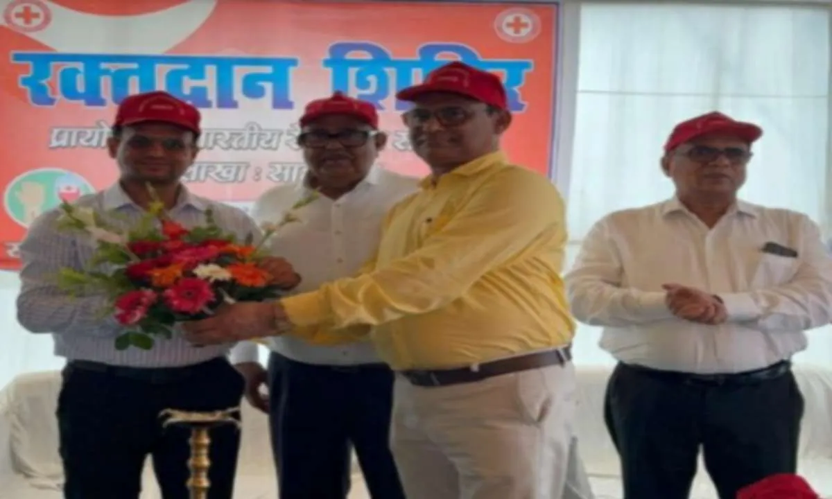 Sahebganj News: रक्तदान शिविर का आयोजन, डीसी ने रक्तदान को बताया मानवता की सबसे बड़ी सेवा