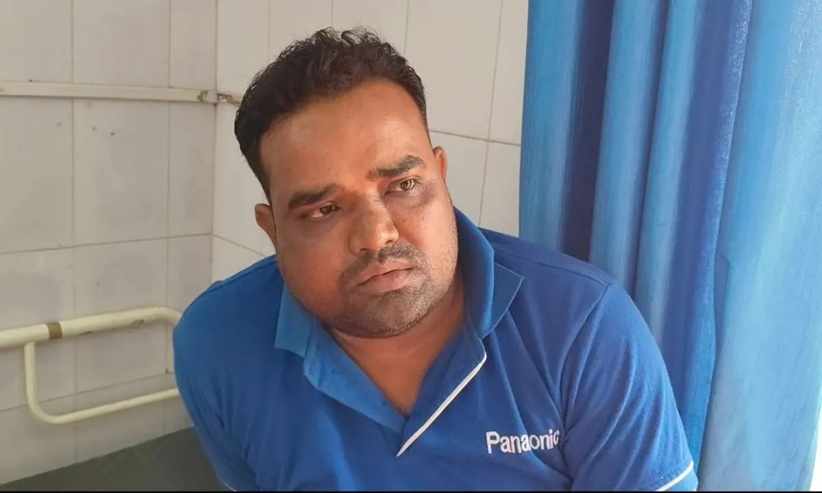 sahebganj News: सेव माइक्रो फाइनेंस के शाखा प्रबंधक पर धारदार हथियार से हमला, गंभीर रूप से घायल