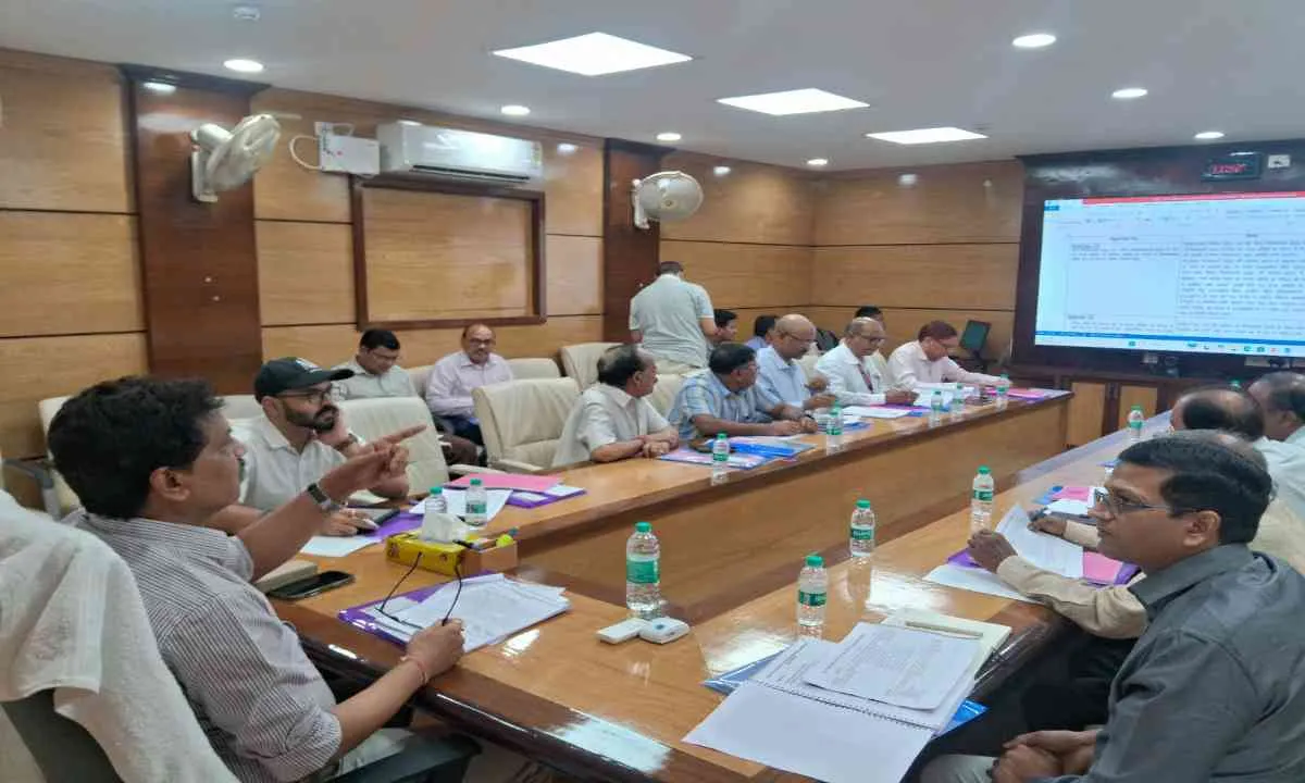 रिम्स की एक करोड़ से अधिक निविदाओं की होगी उच्च स्तरीय जांच, तीन माह में बनेगा कैशलेस और पेपरलेस संस्थान