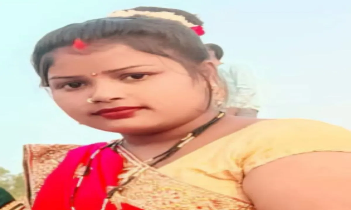 Koderma News: पति का फोन और फिर अचानक गायब पत्नी… कहानी में छुपा बड़ा राज