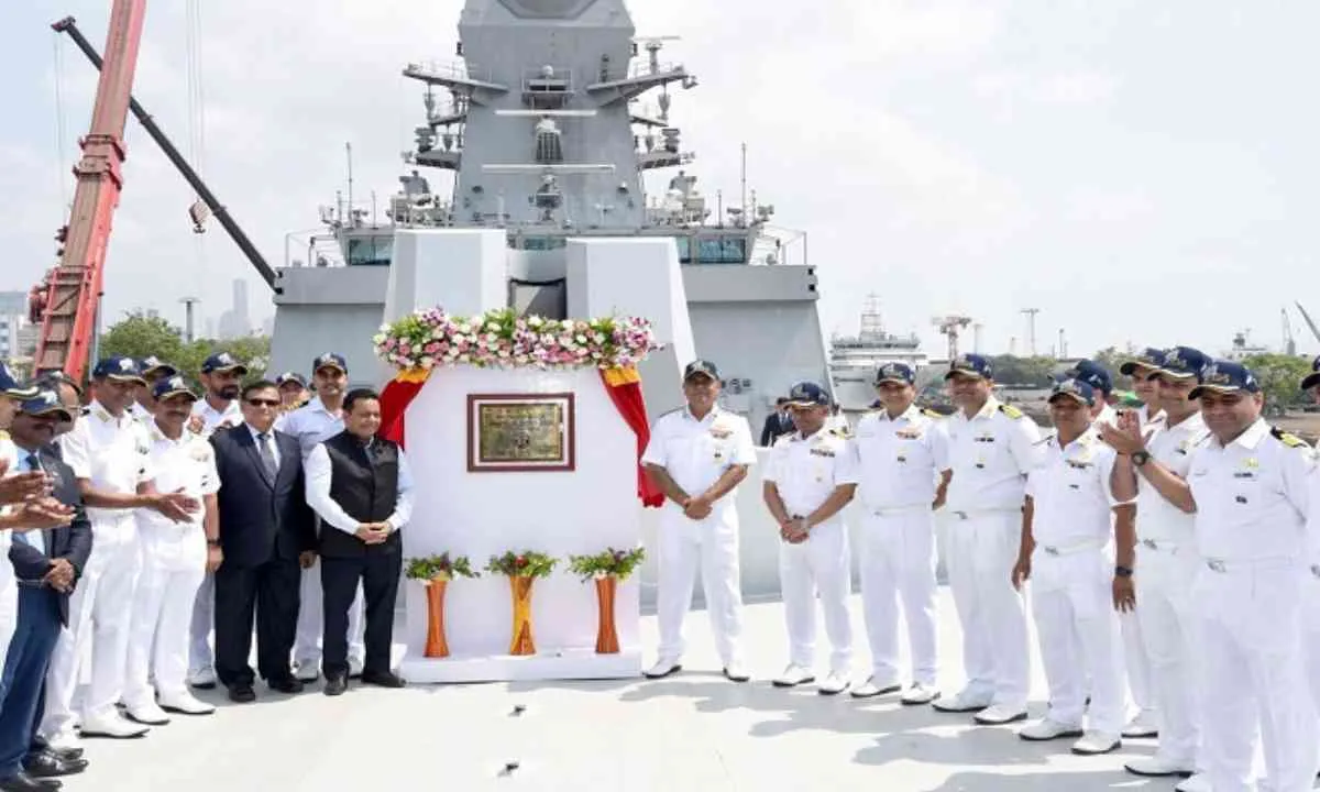नौसेना को मिला ‘महेंद्रगिरी’ युद्धपोत, ब्रह्मोस मिसाइल तैनाती से बढ़ेगी समुद्री ताकत; 75% स्वदेशी तकनीक का इस्तेमाल