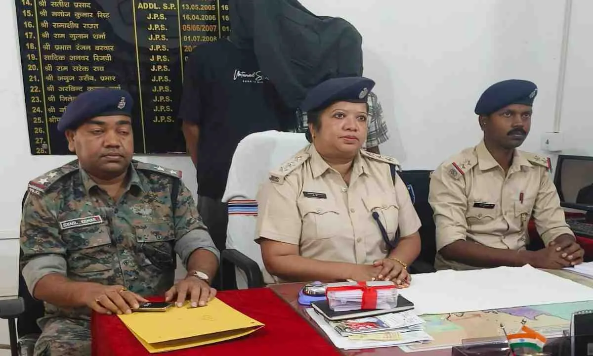 Latehar News: ब्राउन शुगर के साथ दो युवक गिरफ्तार