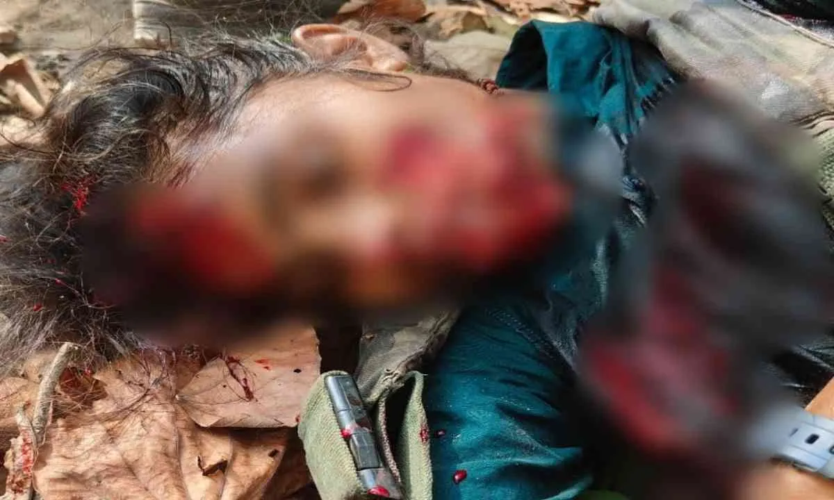 झारखंड में बड़ी सफलता: पुलिस-CRPF ऑपरेशन में 4 माओवादी ढेर, भारी हथियार बरामद