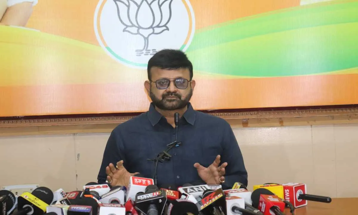 हर गली में असुरक्षित महसूस कर रहे लोग: प्रतुल शाहदेव का राज्य की कानून व्यवस्था पर तीखा प्रहार 