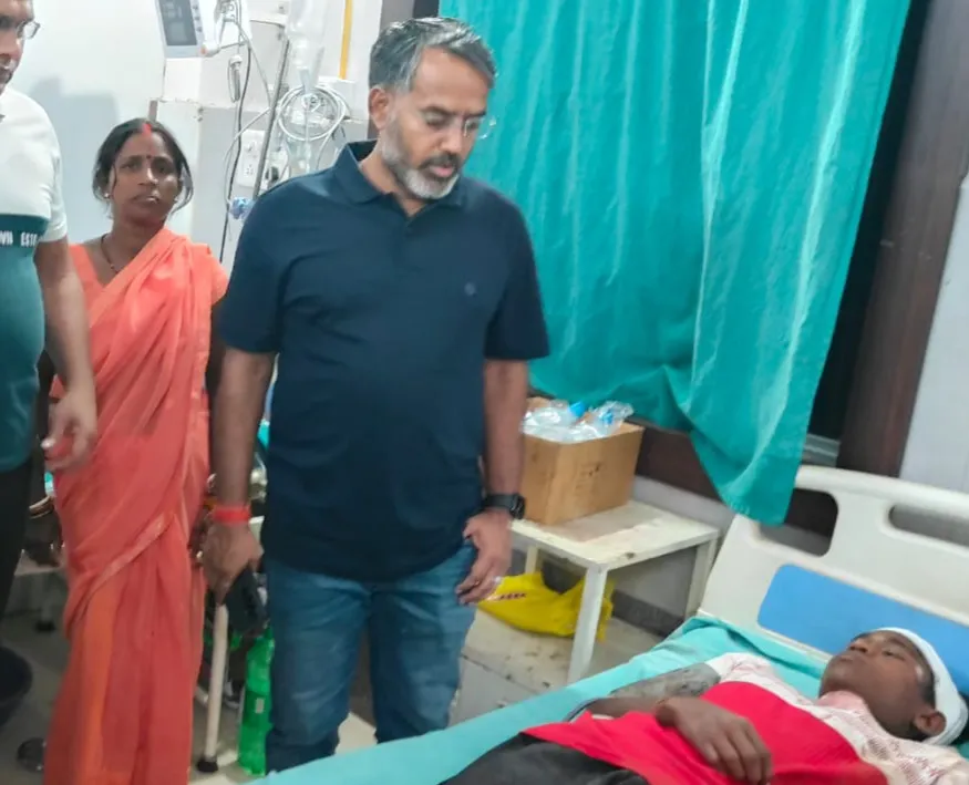 गिरिडीह में भीषण सड़क हादसा, तेज रफ्तार ट्रक ने 13 वाहनों को रौंदा; पांच की मौत