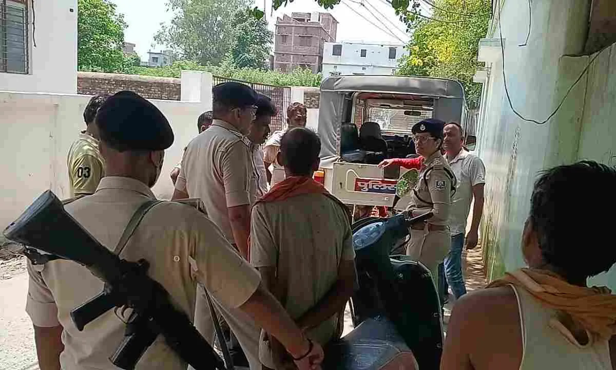 Bihar: दिल दहला देने वाली वारदात, मां की हत्या के आरोप में बेटा-बहू गिरफ्तार