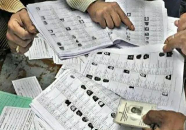 साहिबगंज में सभी बूथों पर चिपकी ‘अन-मैप्ड’ मतदाता सूची, तुरंत करें नाम जांच