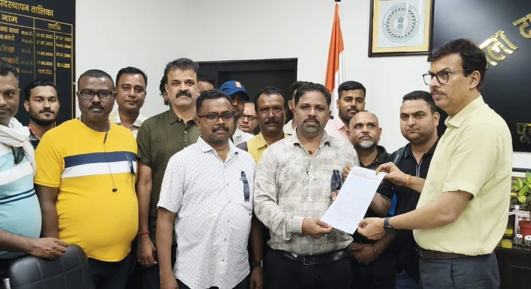 पत्रकारों के साथ दुर्व्यवहार के विरोध में जमशेदपुर प्रेस क्लब का प्रदर्शन, स्वास्थ्य मंत्री से मांगी सार्वजनिक माफी
