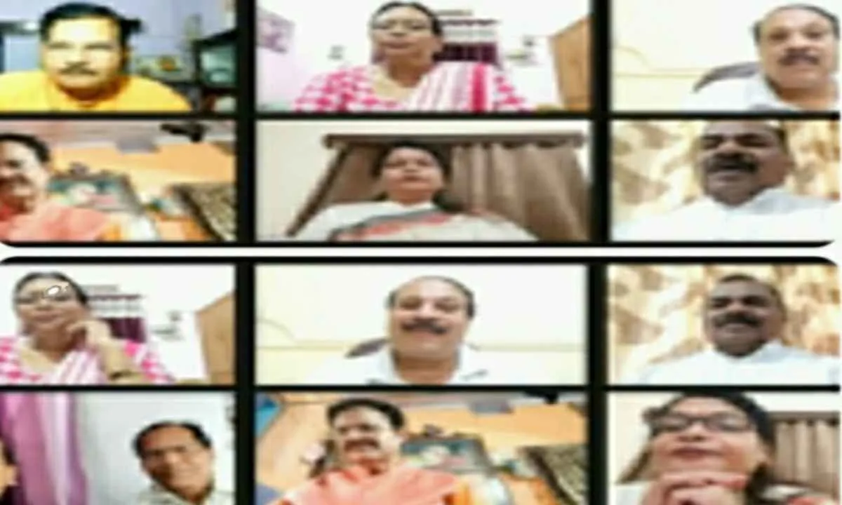 सात समंदर पार बंधी काव्य की डोर: साहिबगंज से सऊदी तक गूंजा 'वंडरफुल वर्ल्ड ऑफ पोएट्स' का तराना
