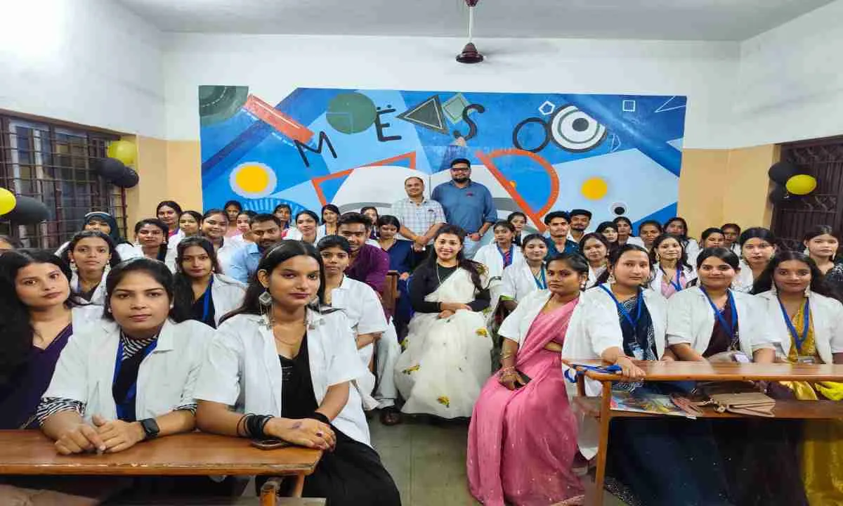 अंतरराष्ट्रीय नर्स दिवस पर जमशेदपुर में नर्सों को सम्मान, संस्कृति फाउंडेशन का विशेष आयोजन