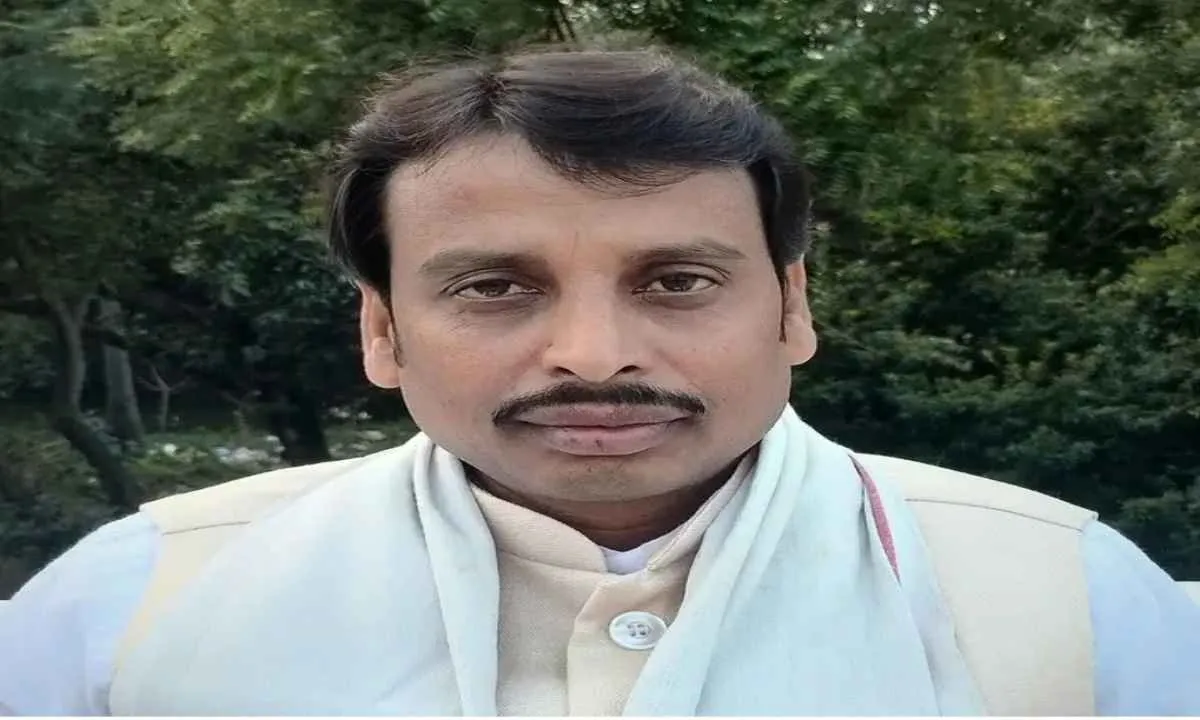 पीएम मोदी के नेतृत्व पर भरोसे का परिणाम है जीत: संत कुमार घोष