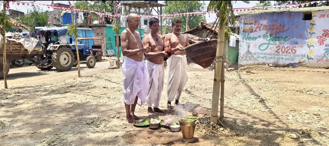 चाईबासा में उरांव समाज का ज्येष्ठ जतरा महापर्व धूमधाम से संपन्न, रोहतासगढ़ की वीरांगनाओं की गाथा का किया स्मरण