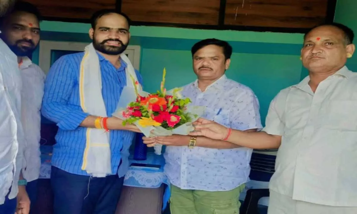 Koderma News: एबीवीपी के प्रांत संगठन मंत्री निलेश कटारिया का भव्य स्वागत: सांगठनिक मजबूती पर मंथन