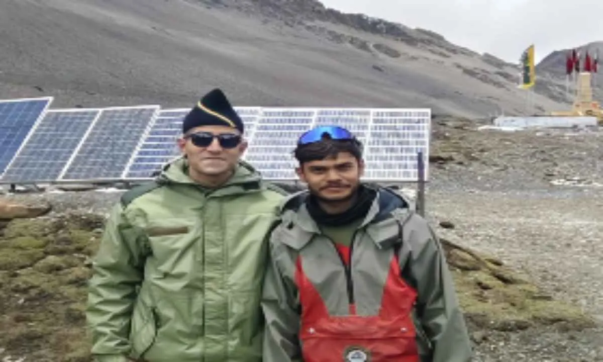 Koderma News: सीमित संसाधनों के बीच आकाश ने अरुणाचल में दिखाया दम