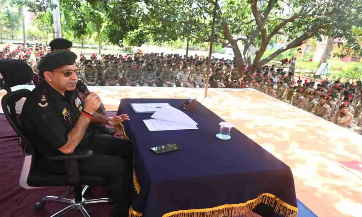 Koderma News: एनसीसी संयुक्त वार्षिक प्रशिक्षण शिविर का जोशपूर्ण आगाज़, कैडेट्स में दिखा उत्साह और अनुशासन
