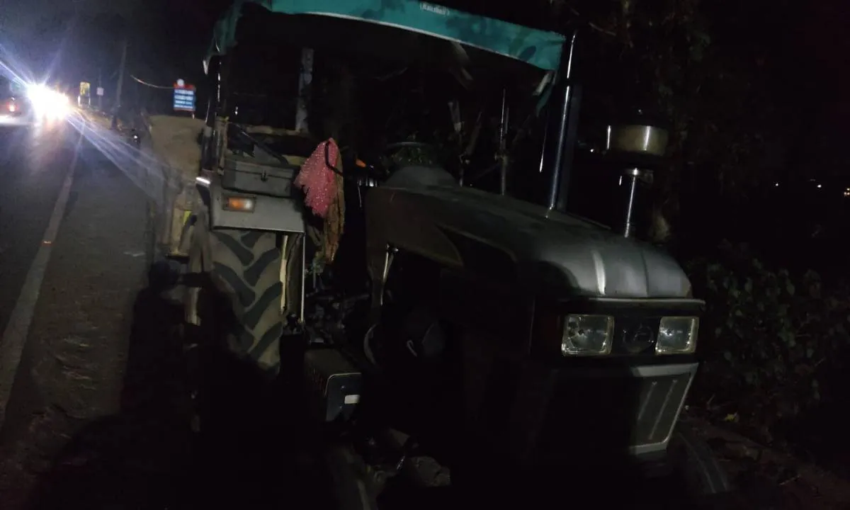 Bokaro News: अवैध बालू लदा एक ट्रैक्टर जप्त, खनन माफियाओं में हड़कंप 