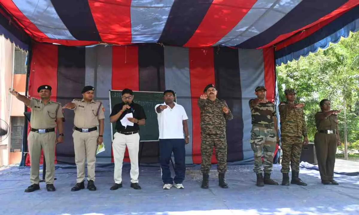Koderma News: NCC कैंप का पांचवां दिन: 650 कैडेट्स ने सीखे सैन्य कौशल और अनुशासन के गुर
