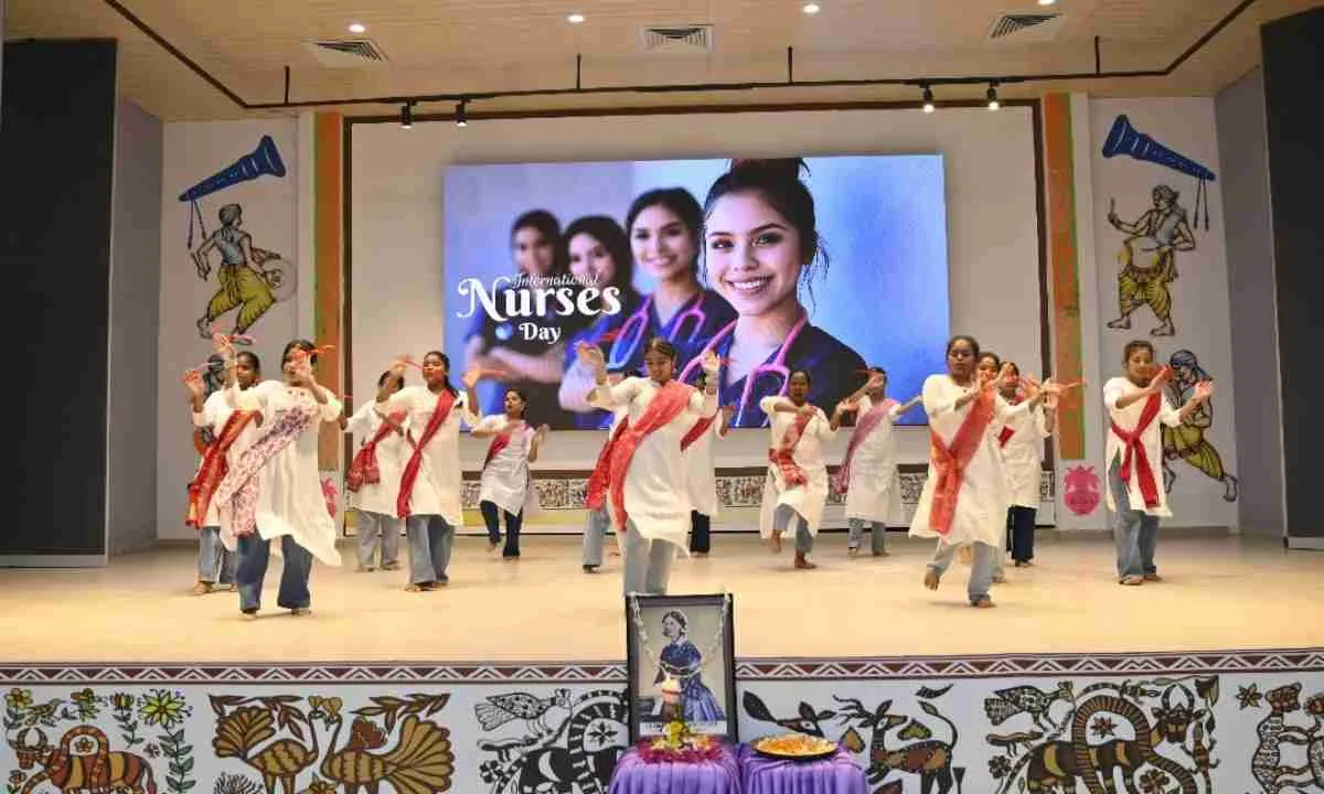 Ranchi News: सरला बिरला विश्वविद्यालय में नर्सिंग दिवस पर जुटे दिग्गज, सराहा गया योगदान