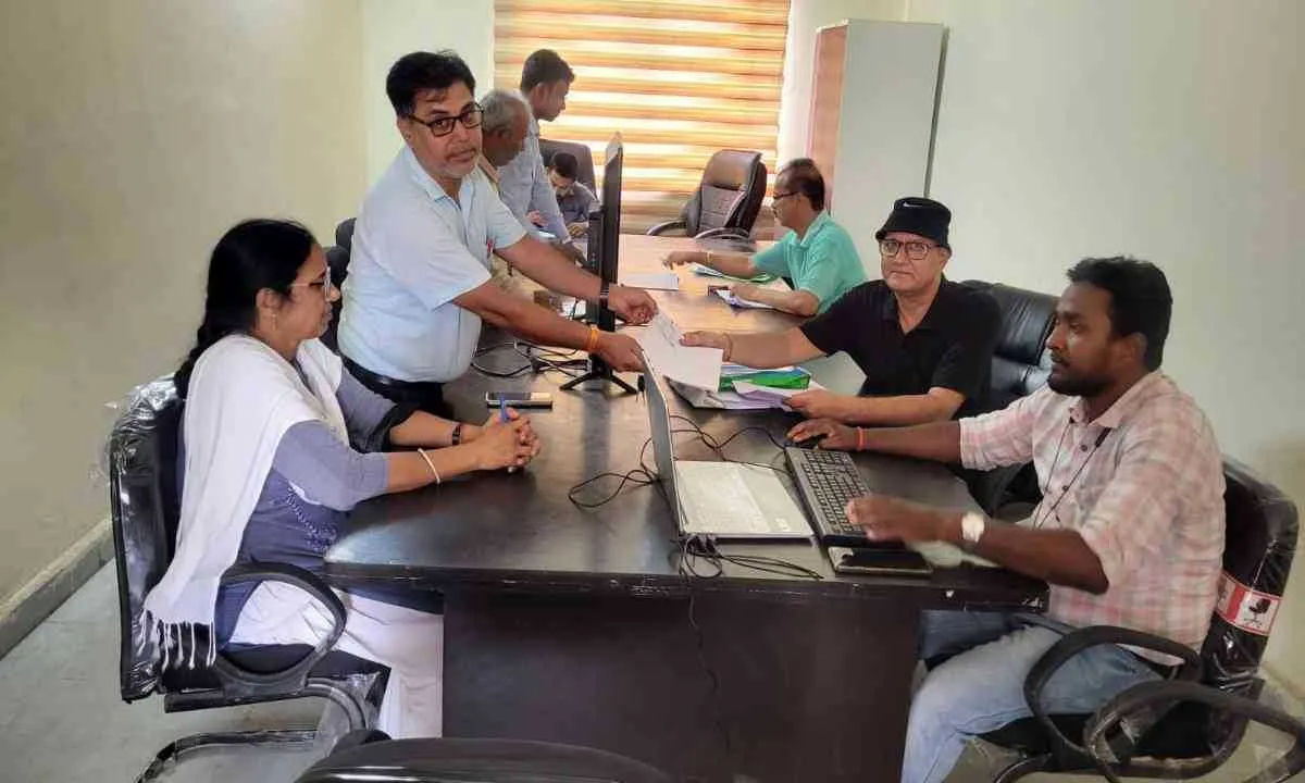 Koderma News: विधायक का अल्टीमेटम, नेहा राज हत्याकांड का जल्द हो उद्भेदन, डॉ. नीरा यादव ने दी पुलिस को चेतावनी