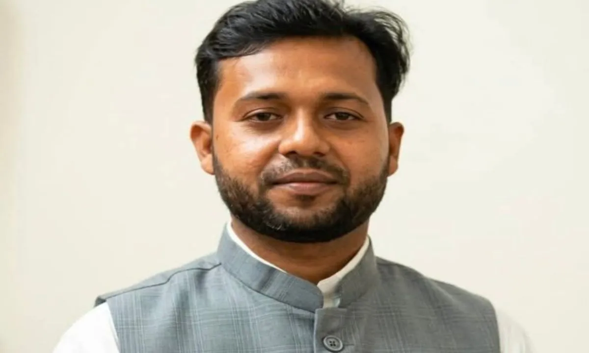 Dhanbad News: क्रेडिट कार्ड हैक कर साइबर अपराधियों ने उड़ाए 70 हजार रुपये, फ्लिपकार्ट से की ऑनलाइन खरीदारी
